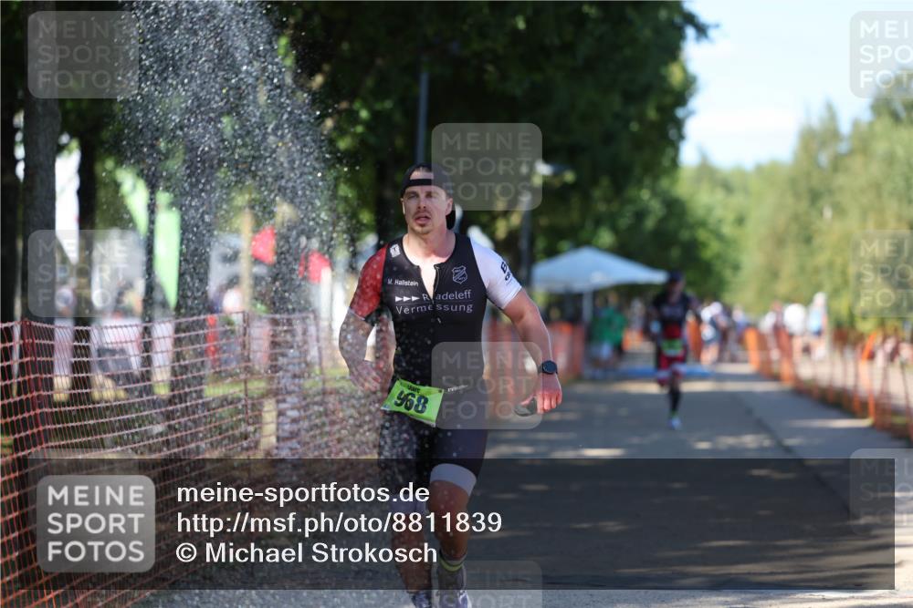 07.09.2025 - 19. Norderstedt Triathlon Michael Strokosch http://msf.ph/oto/8811839 07.09.2025 15:22:02 Laufen 968 meine-sportfotos.de