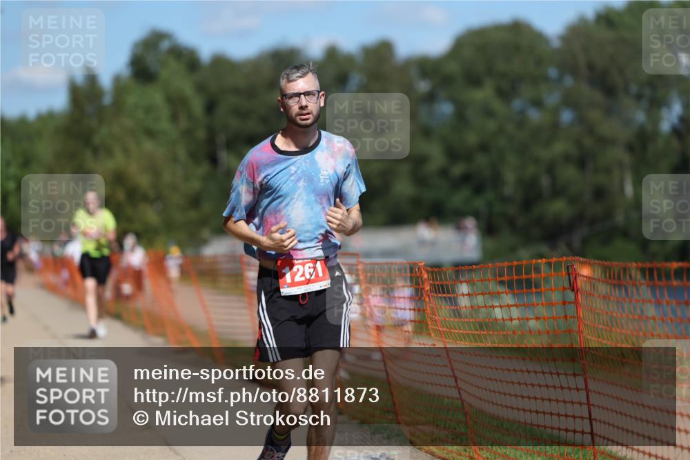 07.09.2025 - 19. Norderstedt Triathlon Michael Strokosch http://msf.ph/oto/8811873 07.09.2025 13:28:55 Laufen 179, 858, 1235, 1261 meine-sportfotos.de