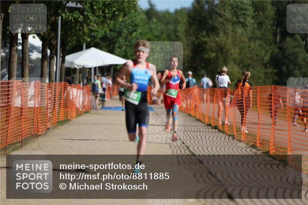 07.09.2025 - 19. Norderstedt Triathlon Michael Strokosch http://msf.ph/oto/8811885 07.09.2025 10:42:32 Laufen 652, 672, 686 meine-sportfotos.de