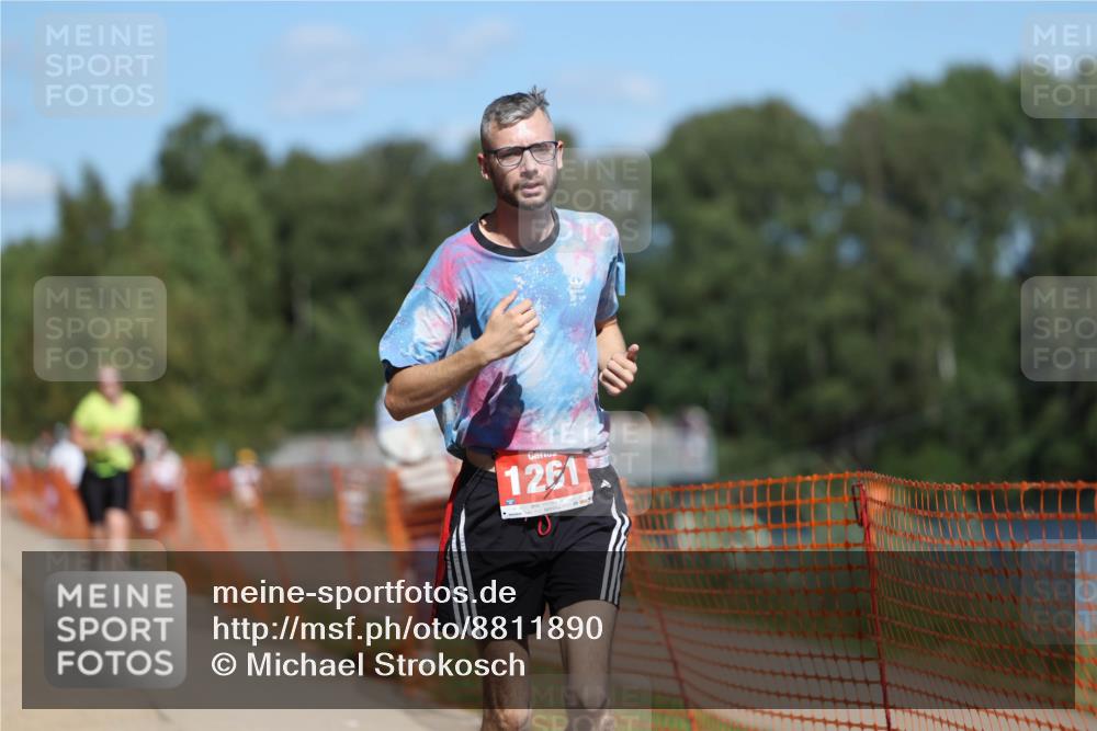 07.09.2025 - 19. Norderstedt Triathlon Michael Strokosch http://msf.ph/oto/8811890 07.09.2025 13:28:55 Laufen 179, 858, 1235, 1261 meine-sportfotos.de