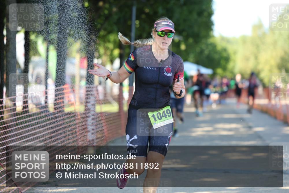 07.09.2025 - 19. Norderstedt Triathlon Michael Strokosch http://msf.ph/oto/8811892 07.09.2025 16:19:37 Laufen 415, 534, 939, 1049 meine-sportfotos.de