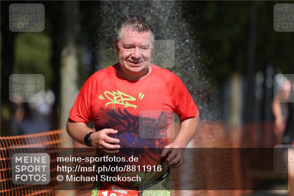 07.09.2025 - 19. Norderstedt Triathlon Michael Strokosch http://msf.ph/oto/8811916 07.09.2025 12:50:31 Laufen 236, 308, 1307 meine-sportfotos.de