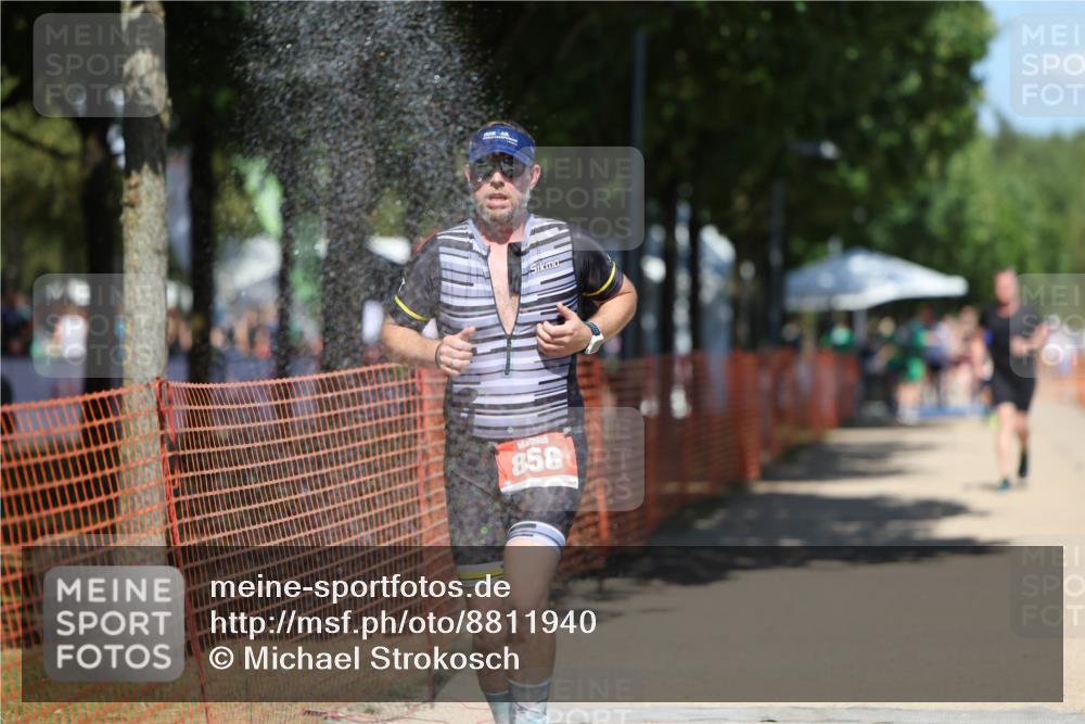 07.09.2025 - 19. Norderstedt Triathlon Michael Strokosch http://msf.ph/oto/8811940 07.09.2025 13:28:59 Laufen 179, 858 meine-sportfotos.de
