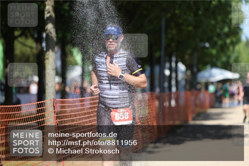 07.09.2025 - 19. Norderstedt Triathlon Michael Strokosch http://msf.ph/oto/8811956 07.09.2025 13:28:59 Laufen 179, 858 meine-sportfotos.de