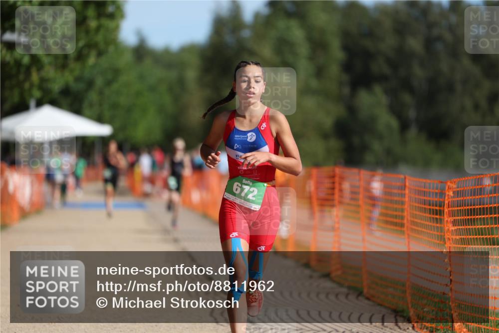 07.09.2025 - 19. Norderstedt Triathlon Michael Strokosch http://msf.ph/oto/8811962 07.09.2025 10:42:35 Laufen 652, 672, 686 meine-sportfotos.de