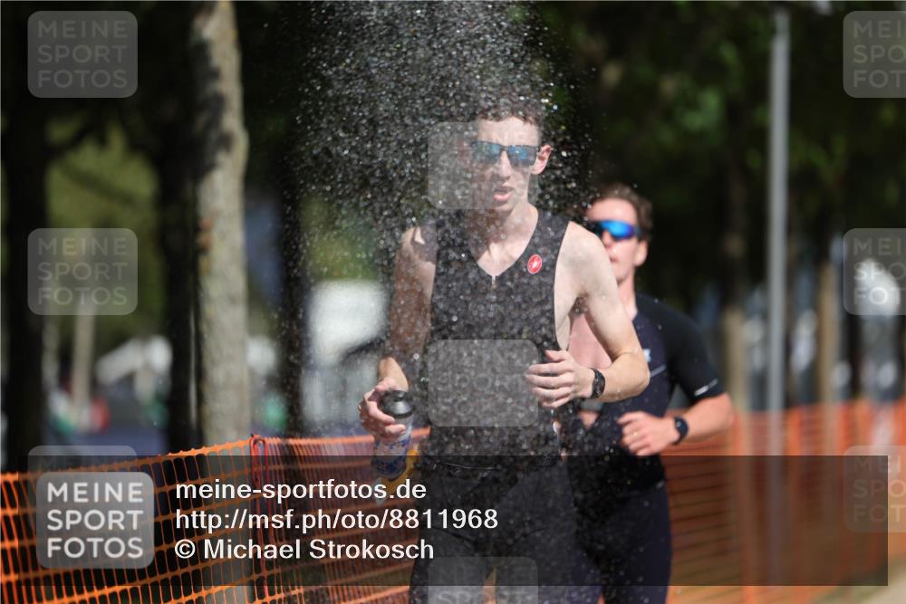 07.09.2025 - 19. Norderstedt Triathlon Michael Strokosch http://msf.ph/oto/8811968 07.09.2025 11:41:05 Laufen 1198, 1200 meine-sportfotos.de