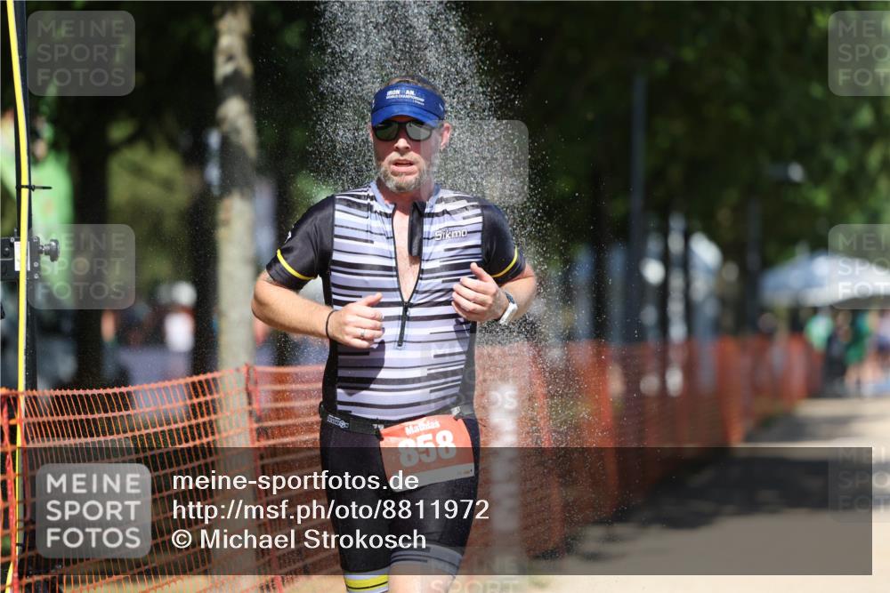 07.09.2025 - 19. Norderstedt Triathlon Michael Strokosch http://msf.ph/oto/8811972 07.09.2025 13:29:00 Laufen 179, 706, 858 meine-sportfotos.de