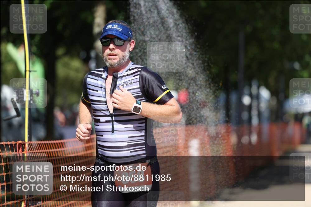 07.09.2025 - 19. Norderstedt Triathlon Michael Strokosch http://msf.ph/oto/8811985 07.09.2025 13:29:00 Laufen 179, 706, 858 meine-sportfotos.de
