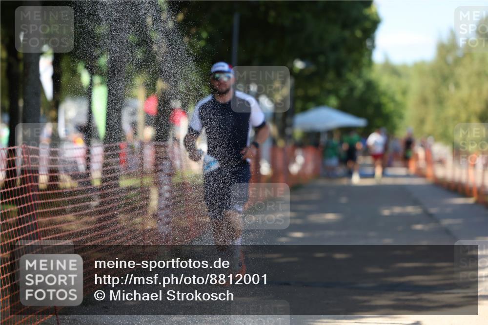 07.09.2025 - 19. Norderstedt Triathlon Michael Strokosch http://msf.ph/oto/8812001 07.09.2025 15:22:36 Laufen 364, 1501 meine-sportfotos.de