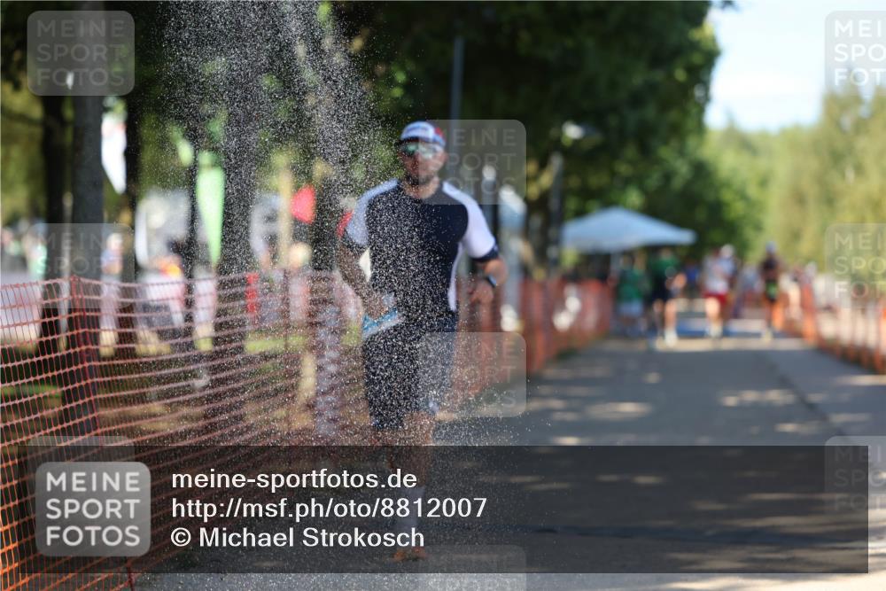 07.09.2025 - 19. Norderstedt Triathlon Michael Strokosch http://msf.ph/oto/8812007 07.09.2025 15:22:37 Laufen 364, 1501 meine-sportfotos.de