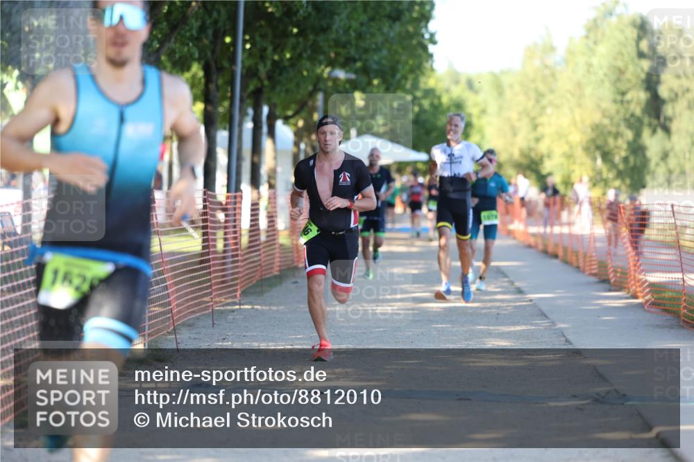 07.09.2025 - 19. Norderstedt Triathlon Michael Strokosch http://msf.ph/oto/8812010 07.09.2025 16:19:59 Laufen 546, 873, 1079, 1553, 1592, 1620 meine-sportfotos.de