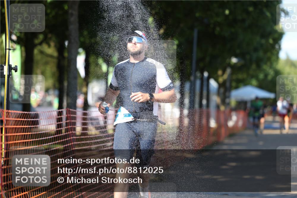07.09.2025 - 19. Norderstedt Triathlon Michael Strokosch http://msf.ph/oto/8812025 07.09.2025 15:22:38 Laufen 364, 1501 meine-sportfotos.de