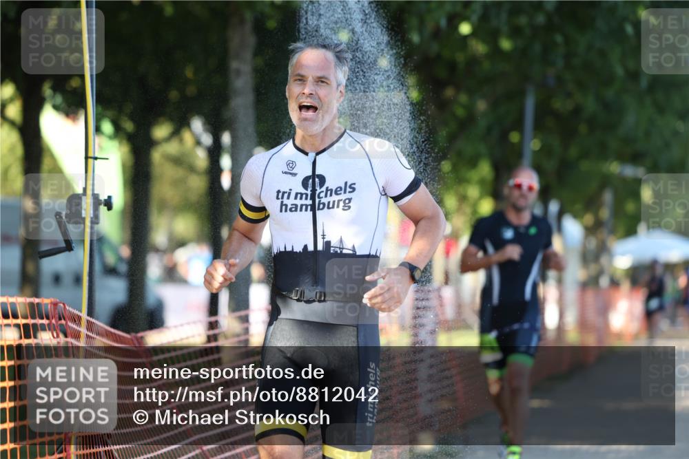 07.09.2025 - 19. Norderstedt Triathlon Michael Strokosch http://msf.ph/oto/8812042 07.09.2025 16:20:04 Laufen 546, 1079, 1553, 1592 meine-sportfotos.de