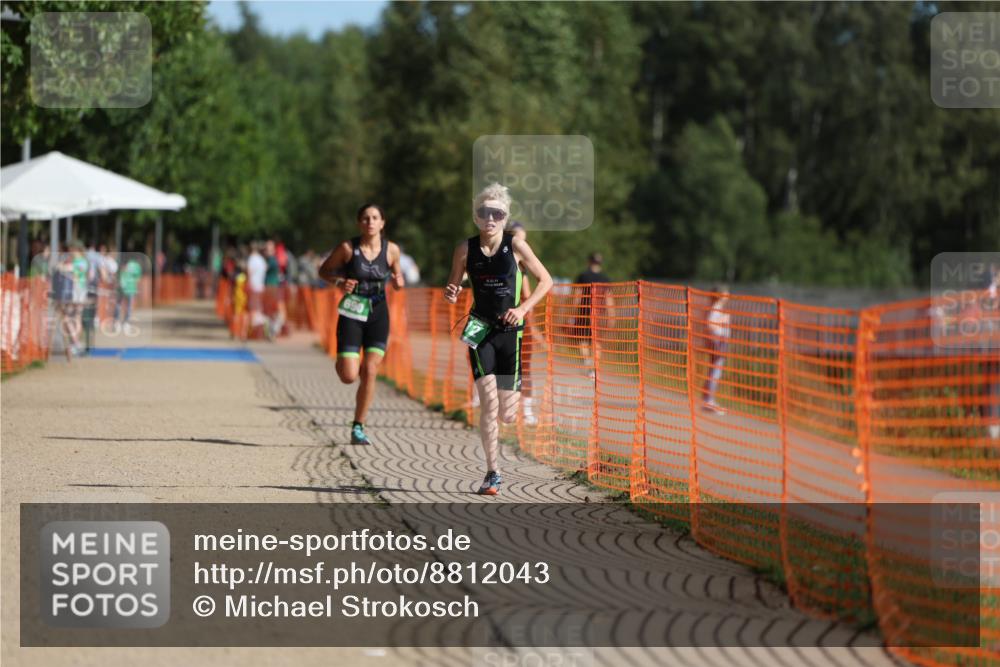 07.09.2025 - 19. Norderstedt Triathlon Michael Strokosch http://msf.ph/oto/8812043 07.09.2025 10:42:40 Laufen 112, 672, 690 meine-sportfotos.de