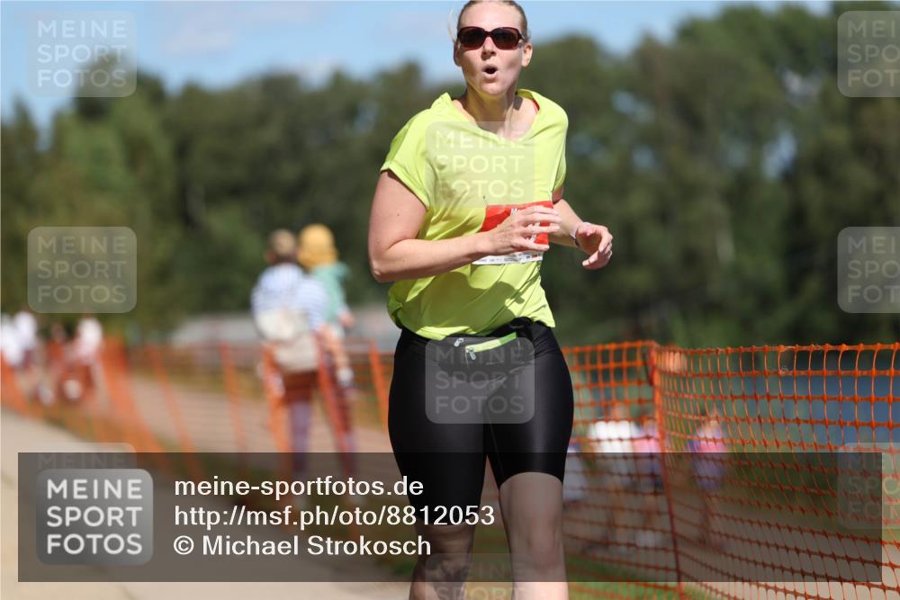 07.09.2025 - 19. Norderstedt Triathlon Michael Strokosch http://msf.ph/oto/8812053 07.09.2025 13:29:03 Laufen 179, 706, 858 meine-sportfotos.de