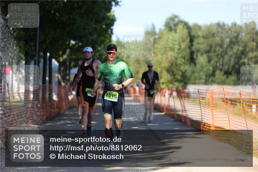 07.09.2025 - 19. Norderstedt Triathlon Michael Strokosch http://msf.ph/oto/8812062 07.09.2025 15:22:47 Laufen 1000, 1431, 1462 meine-sportfotos.de