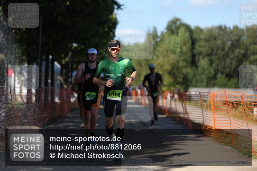 07.09.2025 - 19. Norderstedt Triathlon Michael Strokosch http://msf.ph/oto/8812066 07.09.2025 15:22:47 Laufen 1000, 1431, 1462 meine-sportfotos.de