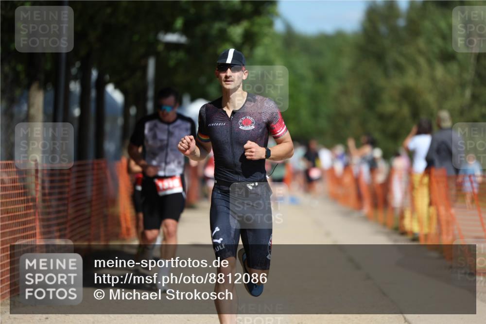 07.09.2025 - 19. Norderstedt Triathlon Michael Strokosch http://msf.ph/oto/8812086 07.09.2025 12:50:42 Laufen 182, 792, 1220, 1293, 1378 meine-sportfotos.de