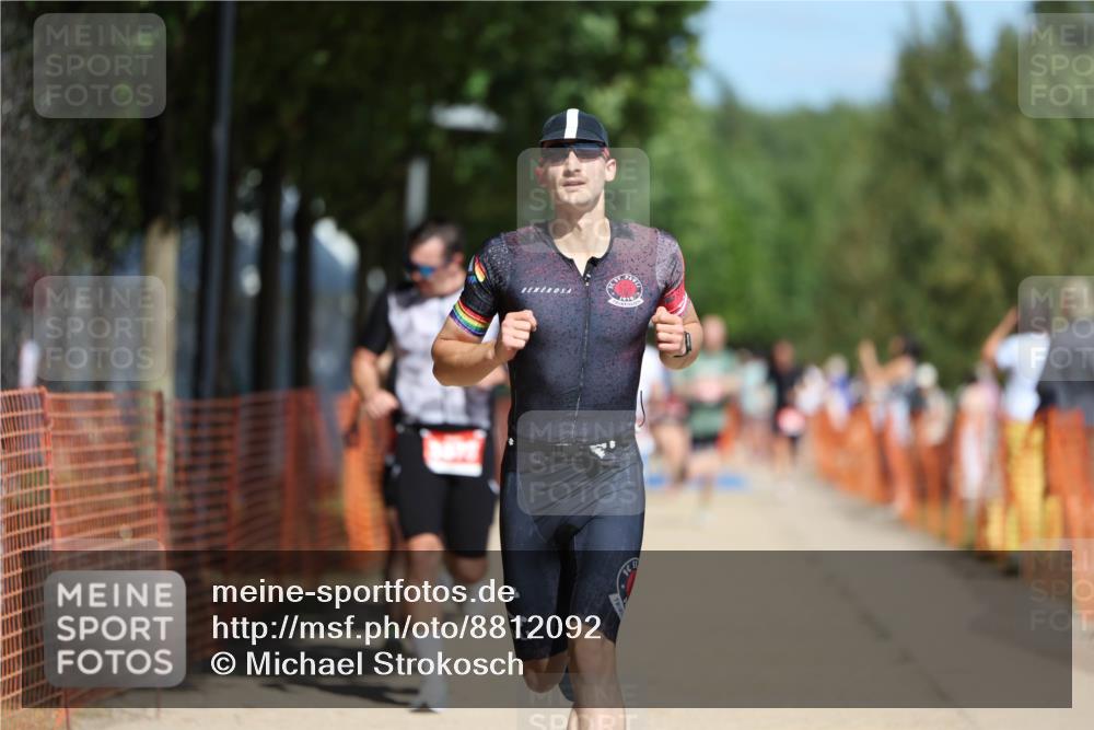 07.09.2025 - 19. Norderstedt Triathlon Michael Strokosch http://msf.ph/oto/8812092 07.09.2025 12:50:43 Laufen 182, 792, 803, 1220, 1293, 1378 meine-sportfotos.de