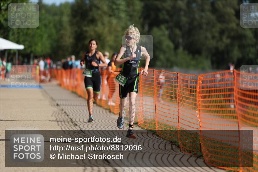 07.09.2025 - 19. Norderstedt Triathlon Michael Strokosch http://msf.ph/oto/8812096 07.09.2025 10:42:41 Laufen 112, 672, 690 meine-sportfotos.de