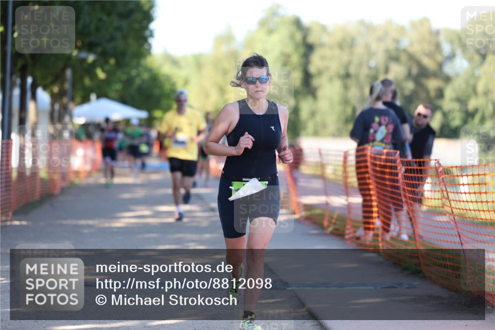 07.09.2025 - 19. Norderstedt Triathlon Michael Strokosch http://msf.ph/oto/8812098 07.09.2025 16:20:14 Laufen 949, 951, 1043, 1550, 1564 meine-sportfotos.de