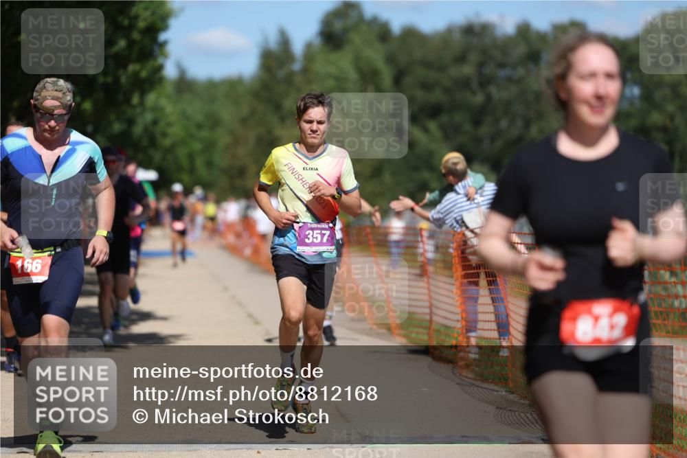 07.09.2025 - 19. Norderstedt Triathlon Michael Strokosch http://msf.ph/oto/8812168 07.09.2025 13:29:19 Laufen 166, 265, 266, 313, 345, 347, 357, 804, 842, 1270 meine-sportfotos.de