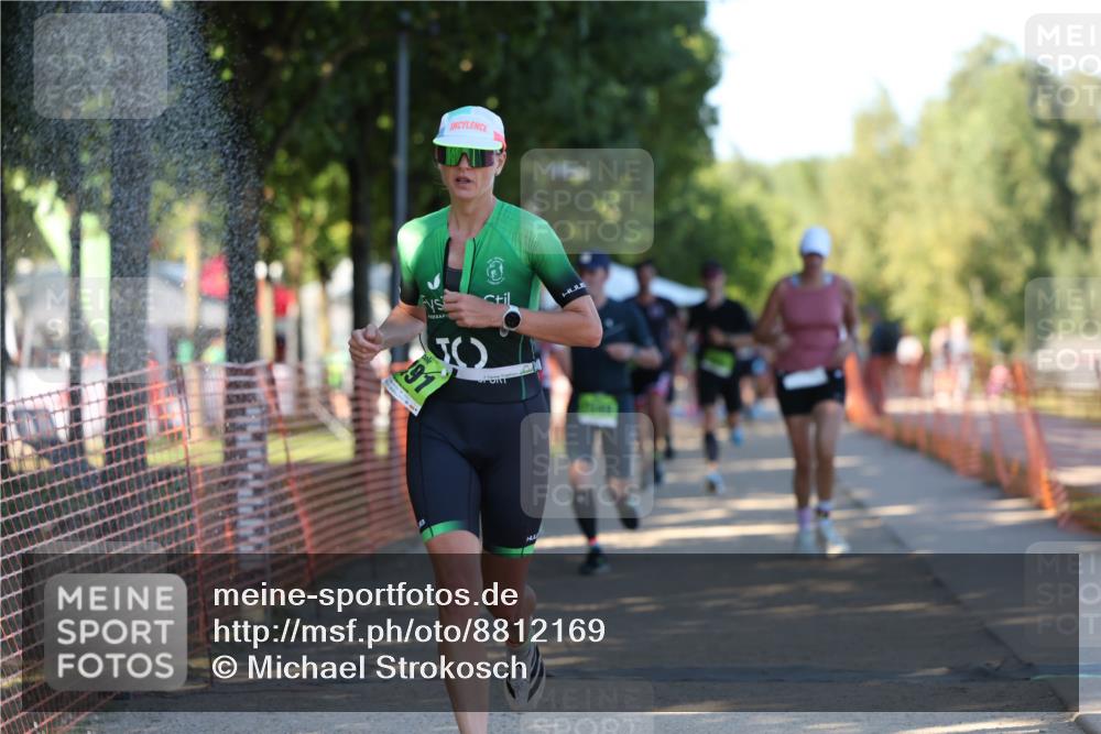 07.09.2025 - 19. Norderstedt Triathlon Michael Strokosch http://msf.ph/oto/8812169 07.09.2025 16:20:25 Laufen 445, 506, 549, 953, 1410, 1549, 1550 meine-sportfotos.de