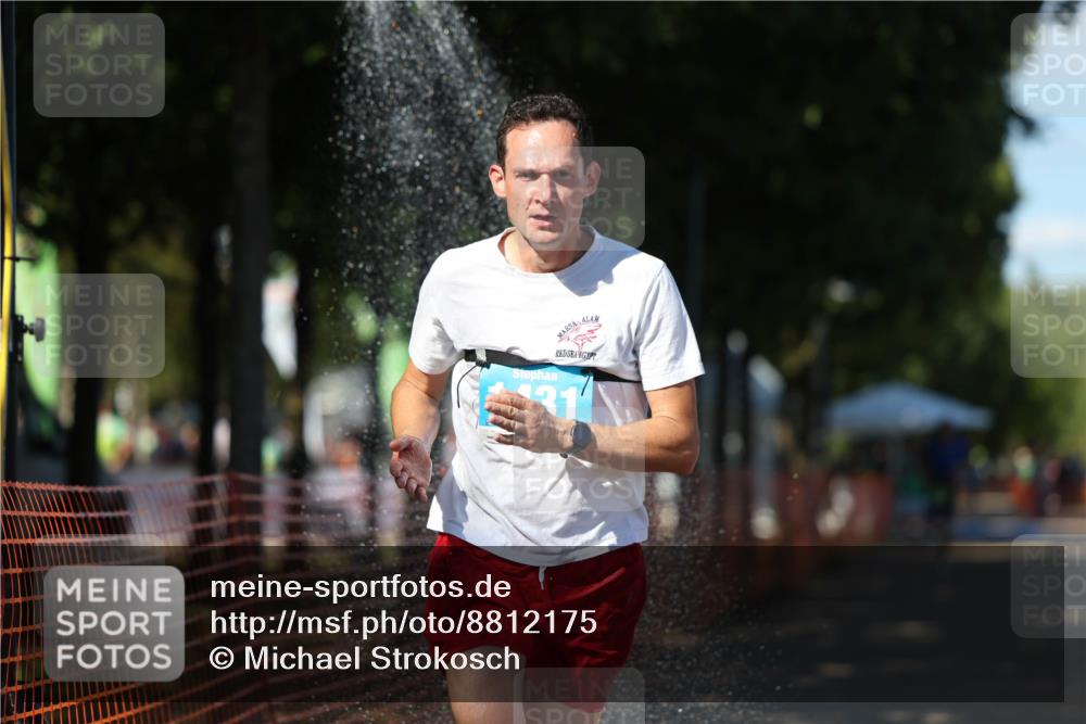 07.09.2025 - 19. Norderstedt Triathlon Michael Strokosch http://msf.ph/oto/8812175 07.09.2025 15:22:55 Laufen 1000, 1431, 1462 meine-sportfotos.de