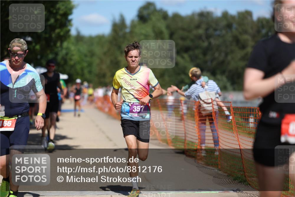 07.09.2025 - 19. Norderstedt Triathlon Michael Strokosch http://msf.ph/oto/8812176 07.09.2025 13:29:20 Laufen 166, 265, 266, 313, 345, 347, 357, 804, 842, 1270 meine-sportfotos.de