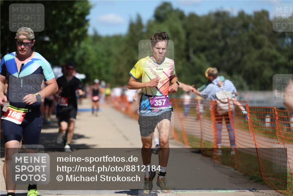 07.09.2025 - 19. Norderstedt Triathlon Michael Strokosch http://msf.ph/oto/8812184 07.09.2025 13:29:20 Laufen 166, 265, 266, 313, 345, 347, 357, 804, 842, 1270 meine-sportfotos.de