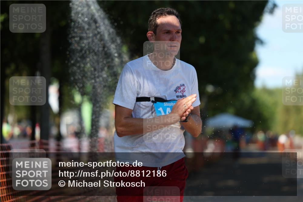 07.09.2025 - 19. Norderstedt Triathlon Michael Strokosch http://msf.ph/oto/8812186 07.09.2025 15:22:55 Laufen 1000, 1431, 1462 meine-sportfotos.de
