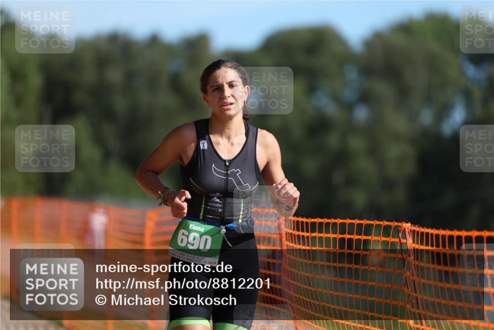 07.09.2025 - 19. Norderstedt Triathlon Michael Strokosch http://msf.ph/oto/8812201 07.09.2025 10:42:45 Laufen 112, 690 meine-sportfotos.de