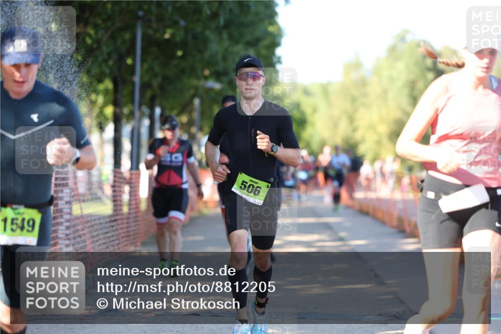 07.09.2025 - 19. Norderstedt Triathlon Michael Strokosch http://msf.ph/oto/8812205 07.09.2025 16:20:29 Laufen 445, 506, 525, 549, 953, 1410, 1549 meine-sportfotos.de