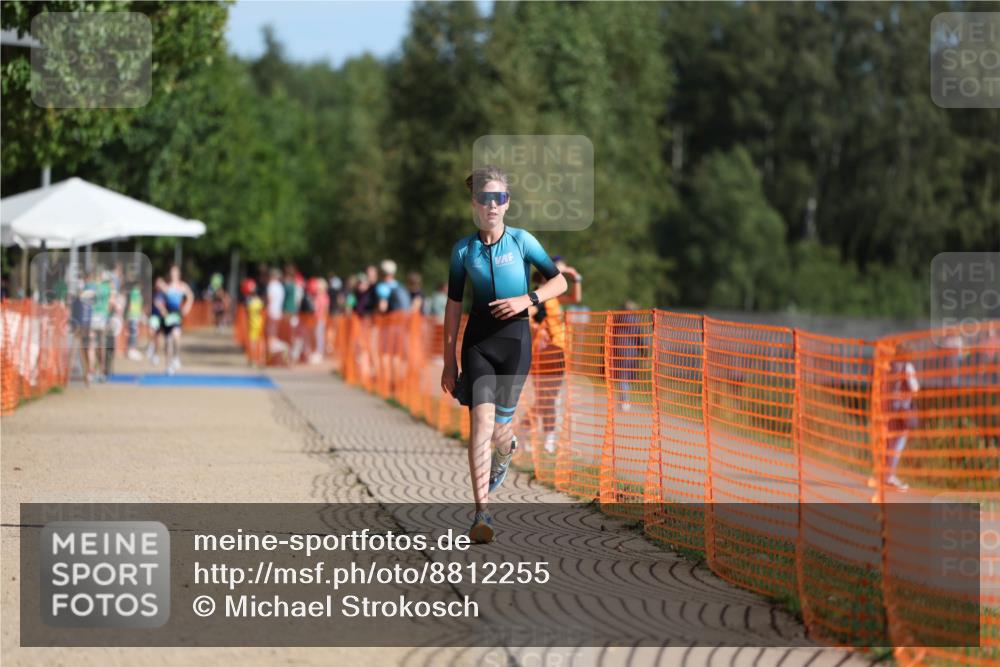 07.09.2025 - 19. Norderstedt Triathlon Michael Strokosch http://msf.ph/oto/8812255 07.09.2025 10:43:08 Laufen 685 meine-sportfotos.de