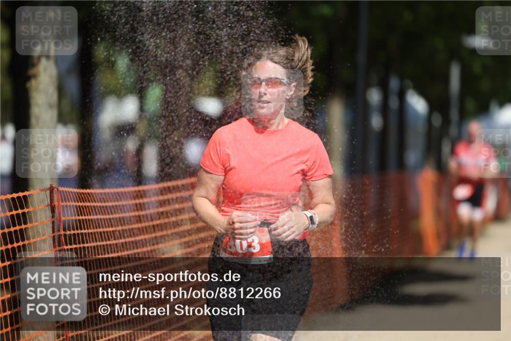 07.09.2025 - 19. Norderstedt Triathlon Michael Strokosch http://msf.ph/oto/8812266 07.09.2025 12:50:51 Laufen 188, 739, 792, 803, 1220 meine-sportfotos.de