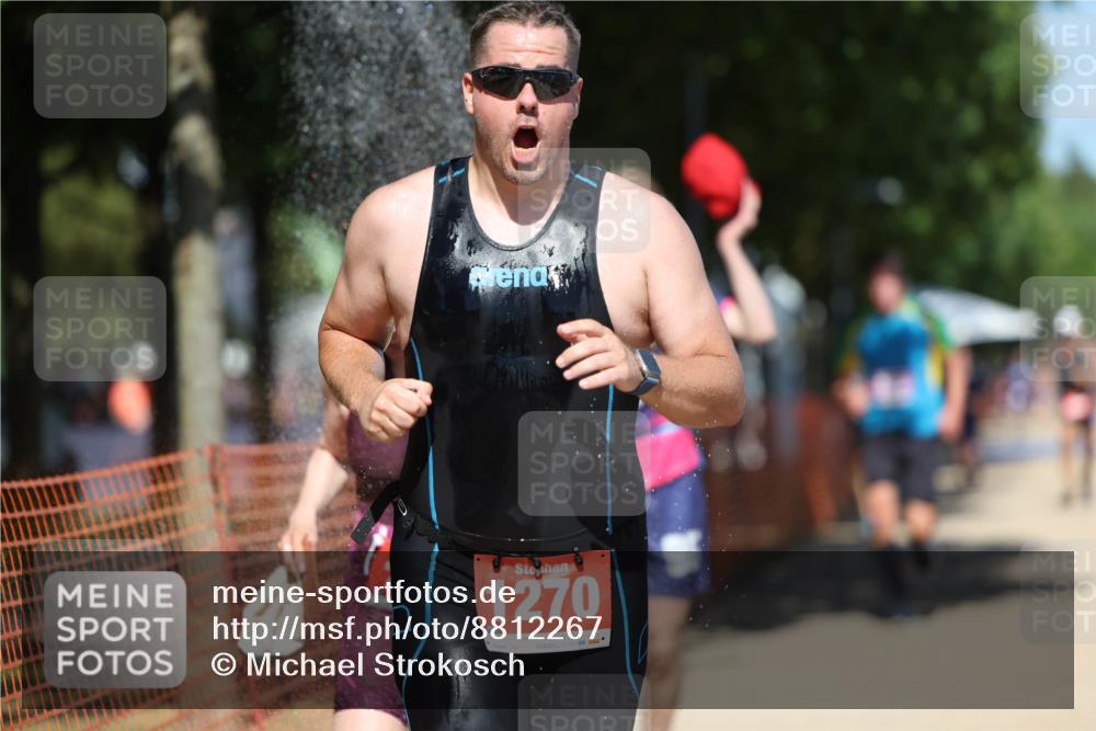 07.09.2025 - 19. Norderstedt Triathlon Michael Strokosch http://msf.ph/oto/8812267 07.09.2025 13:29:24 Laufen 166, 265, 266, 313, 345, 347, 357, 804, 1270 meine-sportfotos.de