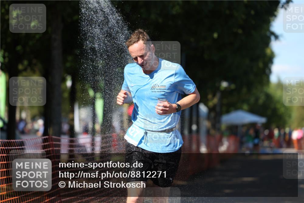 07.09.2025 - 19. Norderstedt Triathlon Michael Strokosch http://msf.ph/oto/8812271 07.09.2025 15:23:28 Laufen 427 meine-sportfotos.de