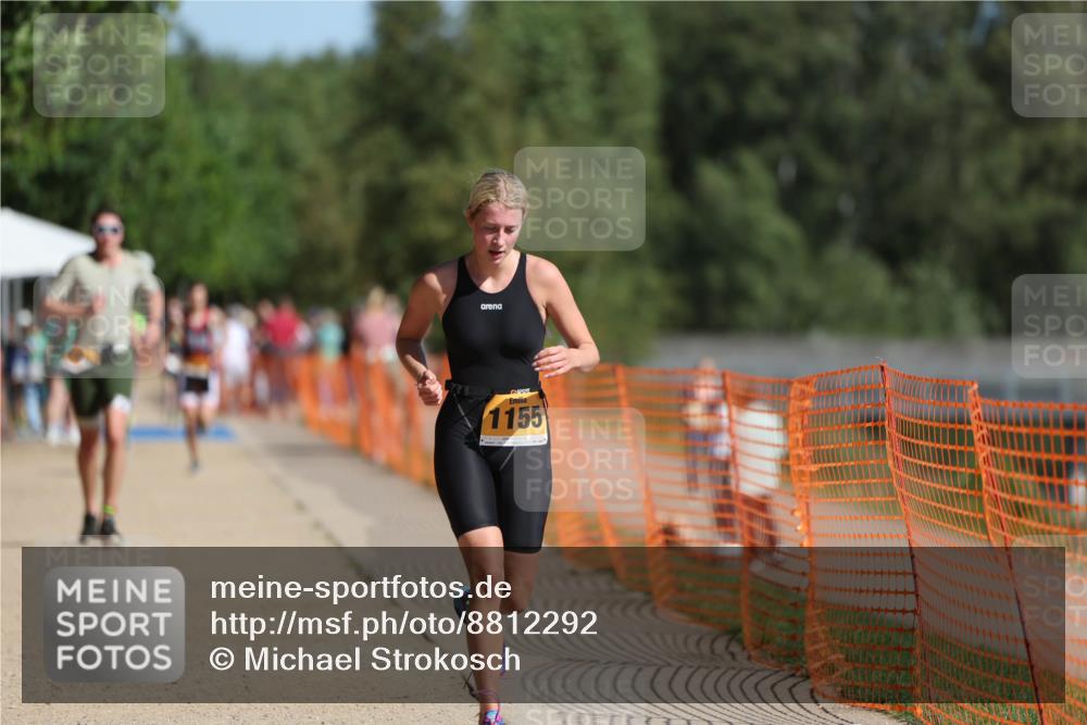 07.09.2025 - 19. Norderstedt Triathlon Michael Strokosch http://msf.ph/oto/8812292 07.09.2025 11:41:46 Laufen 734, 1155, 1188 meine-sportfotos.de