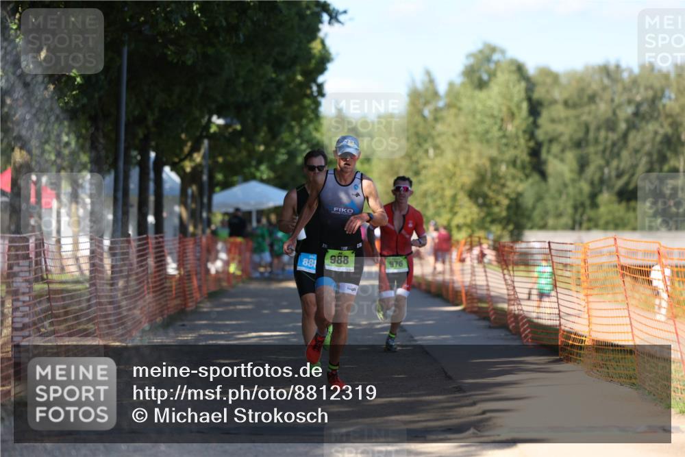 07.09.2025 - 19. Norderstedt Triathlon Michael Strokosch http://msf.ph/oto/8812319 07.09.2025 15:23:38 Laufen 888 meine-sportfotos.de