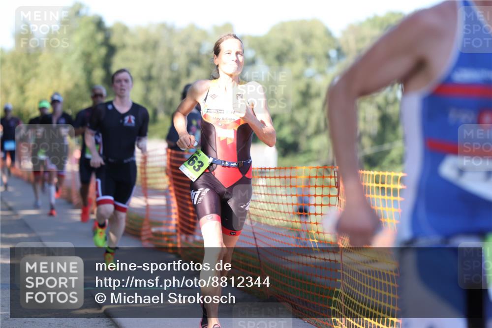 07.09.2025 - 19. Norderstedt Triathlon Michael Strokosch http://msf.ph/oto/8812344 07.09.2025 16:20:55 Laufen 443, 464, 485, 501, 548, 552, 1063, 1088, 1409, 1577, 1593, 1631 meine-sportfotos.de