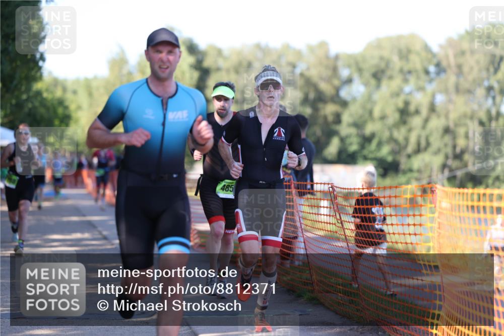 07.09.2025 - 19. Norderstedt Triathlon Michael Strokosch http://msf.ph/oto/8812371 07.09.2025 16:20:59 Laufen 443, 485, 501, 548, 552, 1063, 1069, 1088, 1409, 1577, 1631 meine-sportfotos.de
