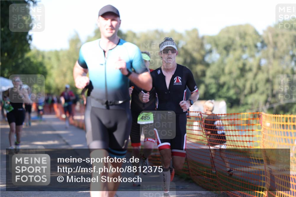 07.09.2025 - 19. Norderstedt Triathlon Michael Strokosch http://msf.ph/oto/8812375 07.09.2025 16:20:59 Laufen 443, 485, 501, 548, 552, 1063, 1069, 1088, 1409, 1577, 1631 meine-sportfotos.de
