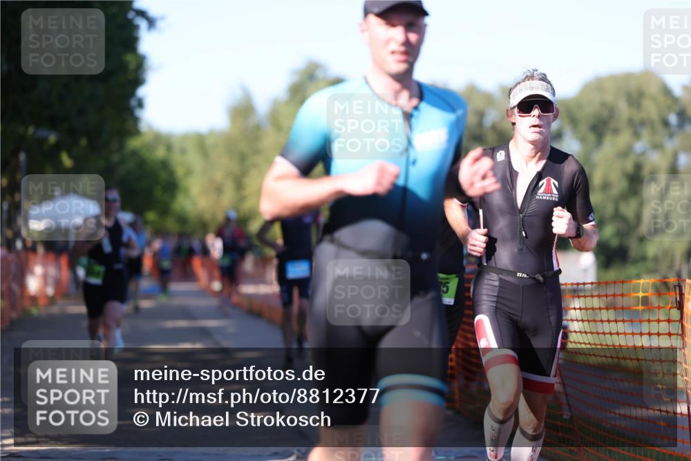 07.09.2025 - 19. Norderstedt Triathlon Michael Strokosch http://msf.ph/oto/8812377 07.09.2025 16:20:59 Laufen 443, 485, 501, 548, 552, 1063, 1069, 1088, 1409, 1577, 1631 meine-sportfotos.de