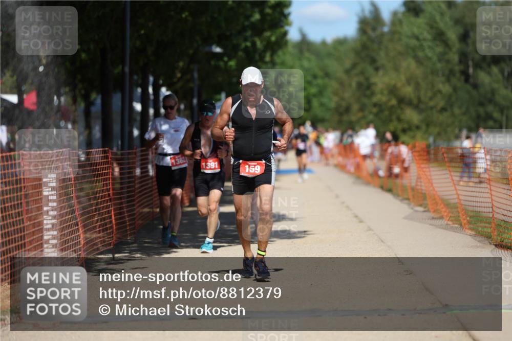 07.09.2025 - 19. Norderstedt Triathlon Michael Strokosch http://msf.ph/oto/8812379 07.09.2025 13:29:31 Laufen 159, 313, 1345, 1362, 1391 meine-sportfotos.de