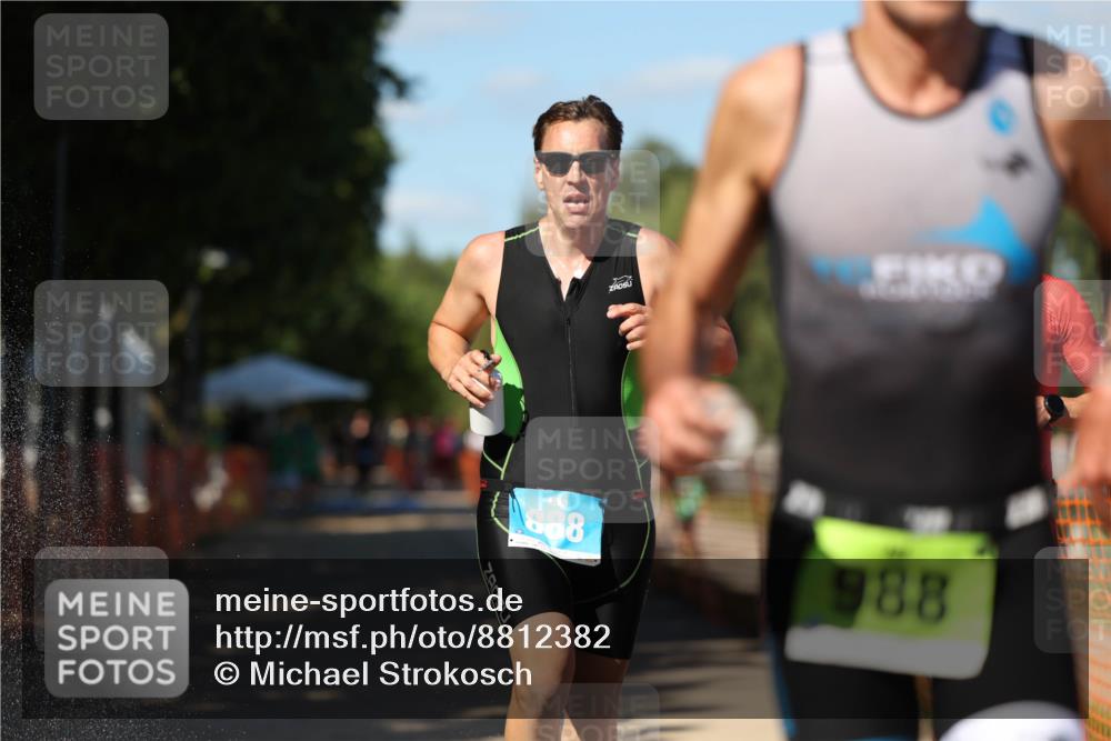 07.09.2025 - 19. Norderstedt Triathlon Michael Strokosch http://msf.ph/oto/8812382 07.09.2025 15:23:41 Laufen 888 meine-sportfotos.de