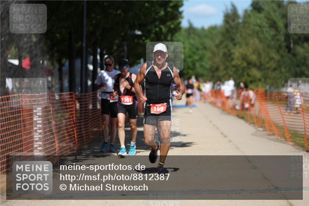 07.09.2025 - 19. Norderstedt Triathlon Michael Strokosch http://msf.ph/oto/8812387 07.09.2025 13:29:31 Laufen 159, 313, 1345, 1362, 1391 meine-sportfotos.de