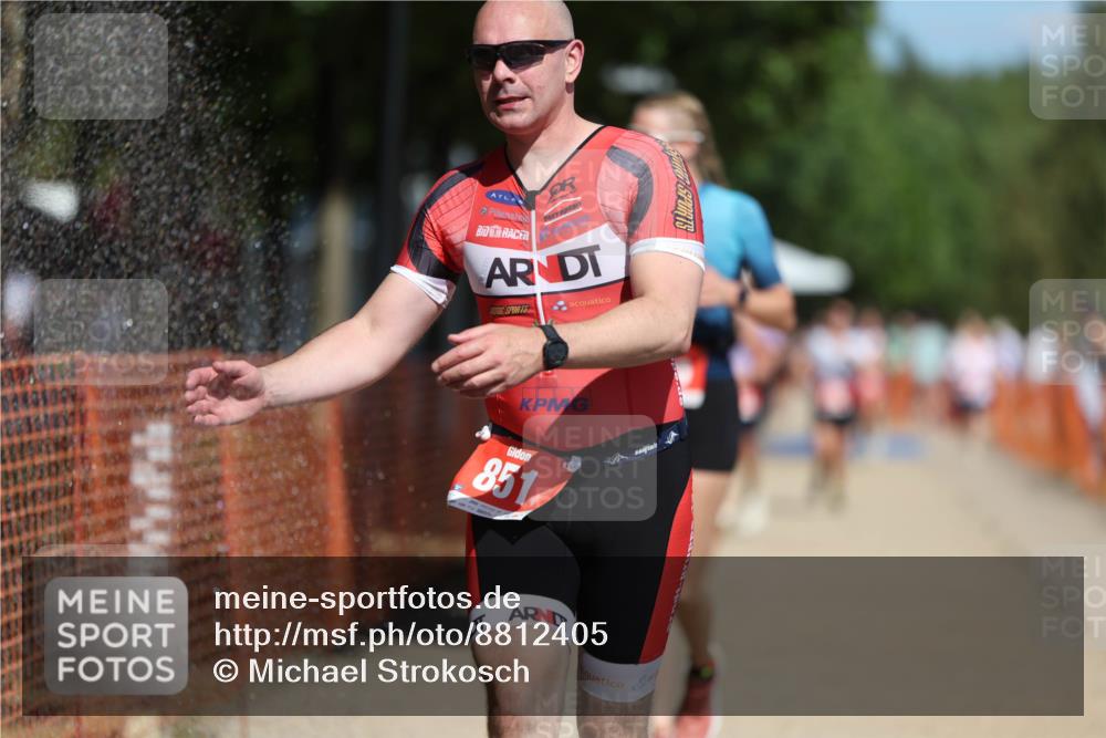 07.09.2025 - 19. Norderstedt Triathlon Michael Strokosch http://msf.ph/oto/8812405 07.09.2025 12:51:00 Laufen 140, 739, 851, 1224 meine-sportfotos.de