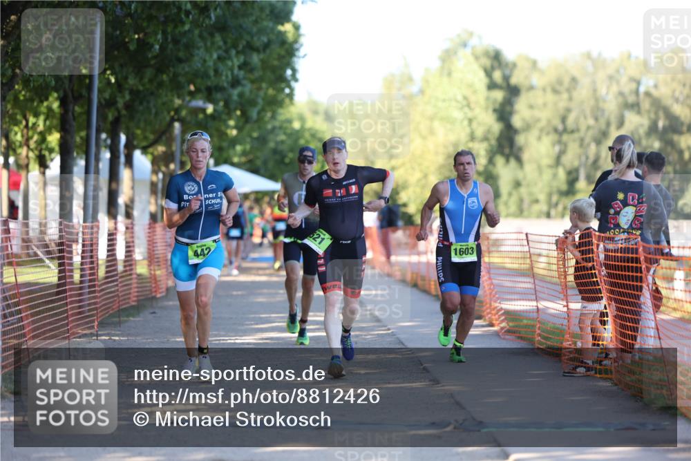 07.09.2025 - 19. Norderstedt Triathlon Michael Strokosch http://msf.ph/oto/8812426 07.09.2025 16:21:11 Laufen 510, 521, 1075, 1573, 1603, 1630 meine-sportfotos.de