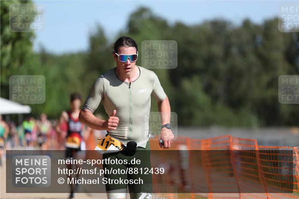 07.09.2025 - 19. Norderstedt Triathlon Michael Strokosch http://msf.ph/oto/8812439 07.09.2025 11:41:52 Laufen 1155, 1183, 1188 meine-sportfotos.de