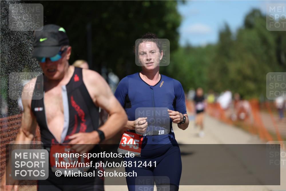 07.09.2025 - 19. Norderstedt Triathlon Michael Strokosch http://msf.ph/oto/8812441 07.09.2025 13:29:37 Laufen 159, 321, 1345, 1362, 1391 meine-sportfotos.de